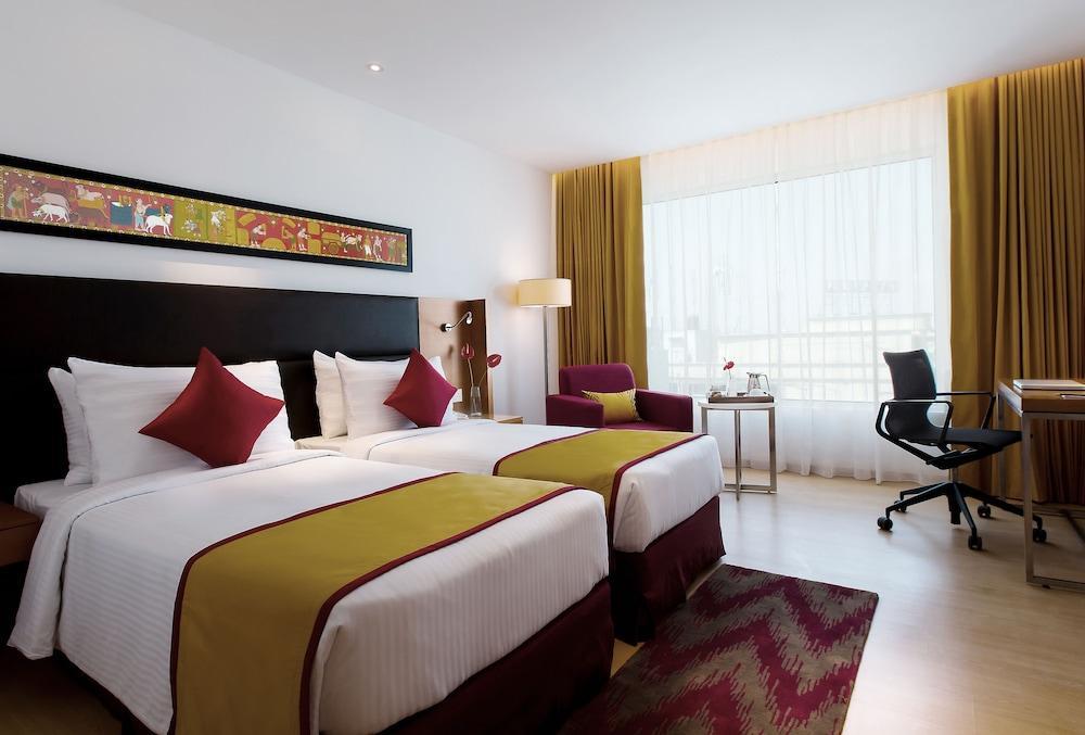 Mercure Chennai Sriperumbudur Exterior foto